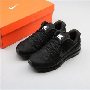Nike Air Max 2017 Men size 9.5